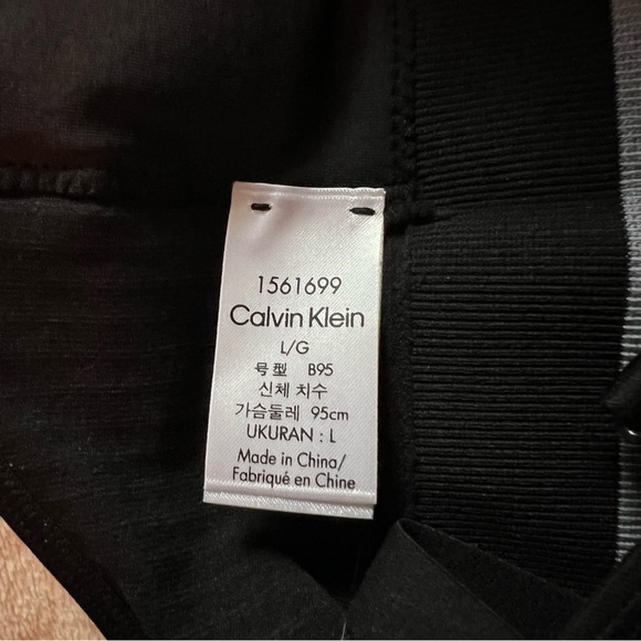 Calvin Klein Bra - Picture 7 of 8